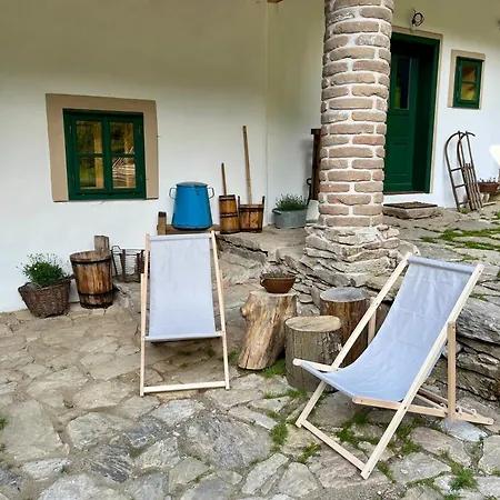 Na Stare Myslivne Casa rural *