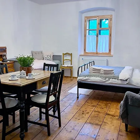Na Stare Myslivne * Malá Morava